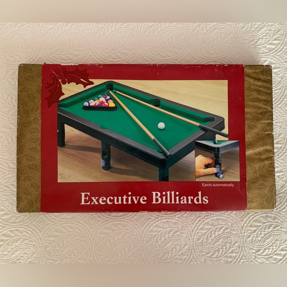 Games Nwt Executive Billiards Desktop Mini Pool Table Game Cue Stick 15 Mini Balls Vtg Poshmark